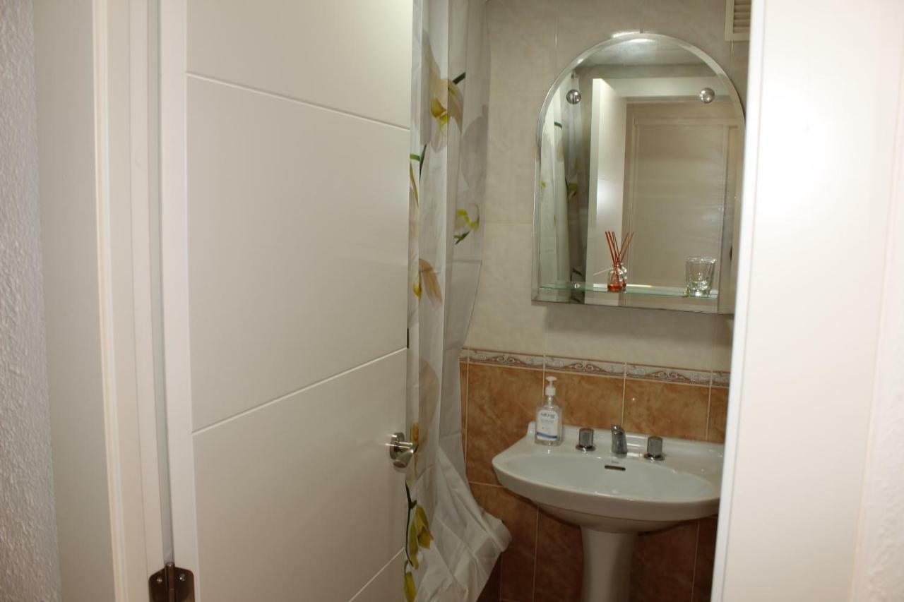 Resitur 527 Apartment Sevilla Bagian luar foto